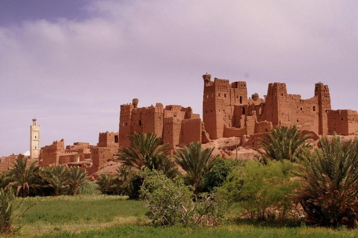 Dar Bladi Bed & Breakfast Tajda Bagian luar foto