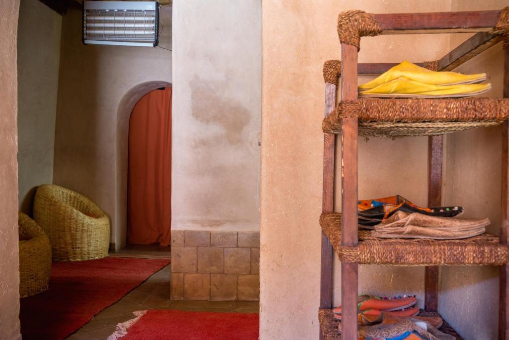 Dar Bladi Bed & Breakfast Tajda Bagian luar foto